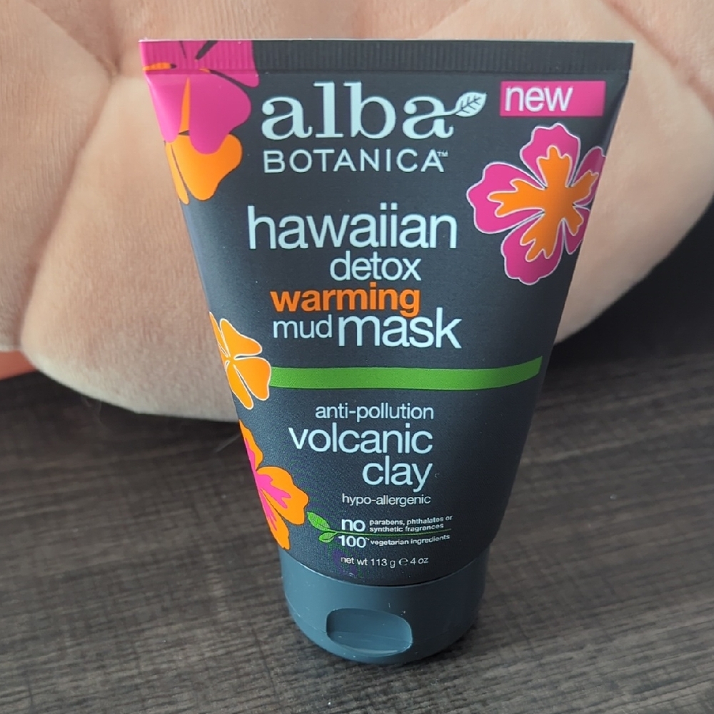 Alba Botanica Hawaiian Detox Warming Mud Mask - Black and Orange